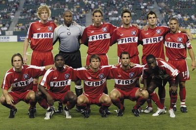 The Chicago Fire pose for a team photo