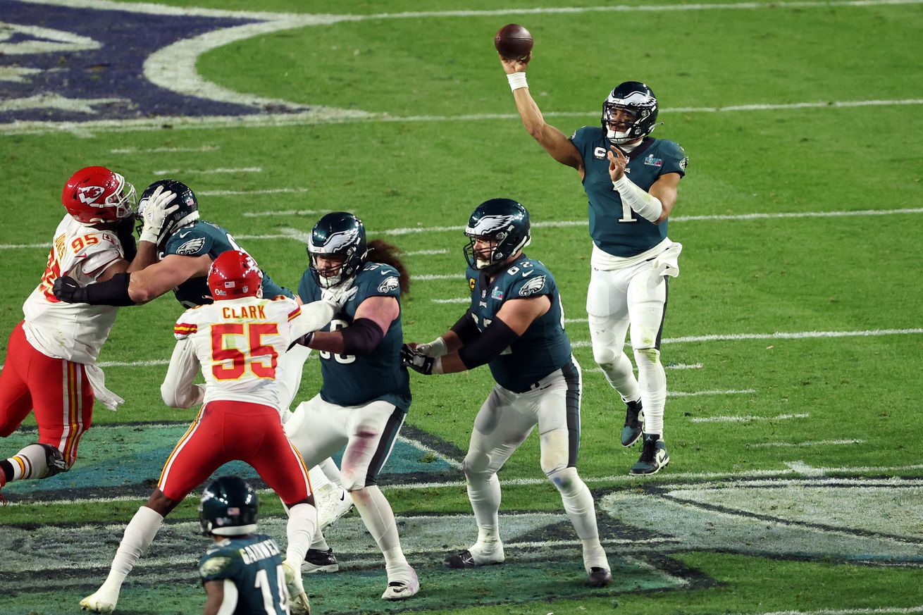 Super Bowl LVII - Kansas City Chiefs v Philadelphia Eagles