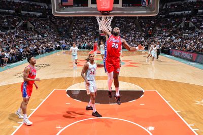 Philadelphia 76ers v San Antonio Spurs