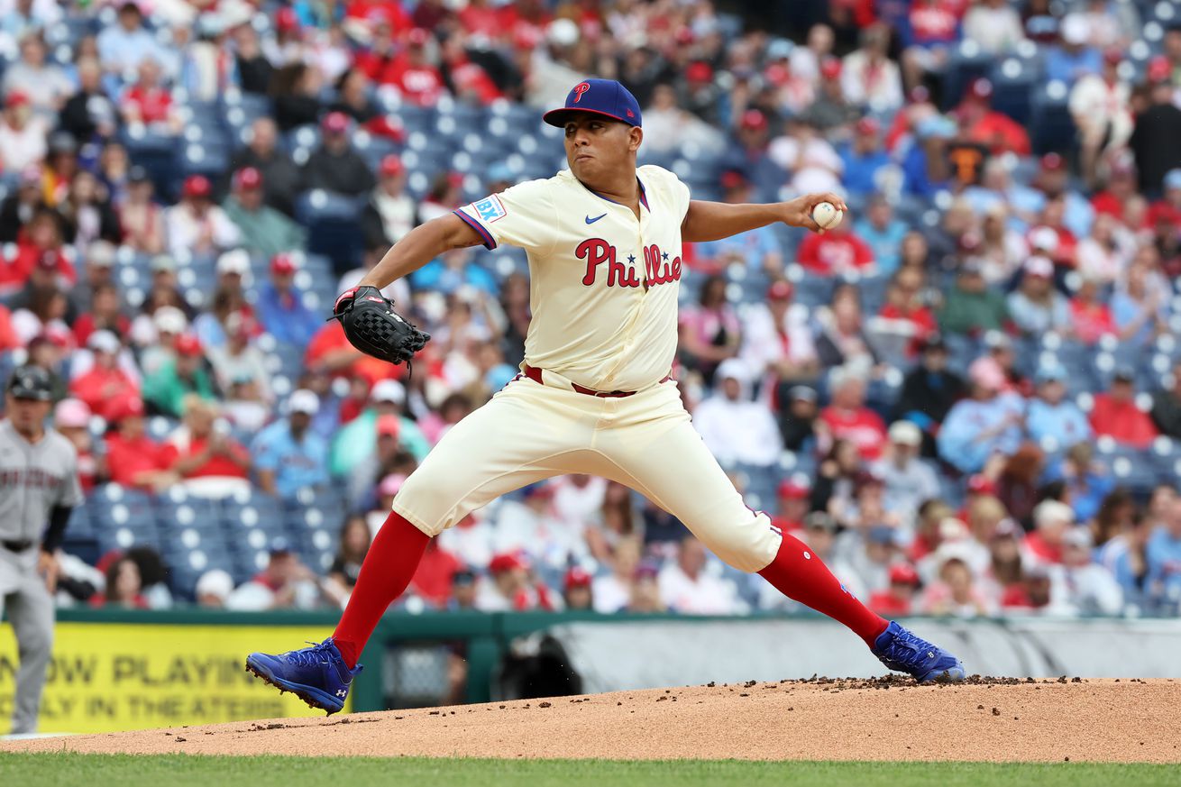 Arizona Diamondbacks v Philadelphia Phillies
