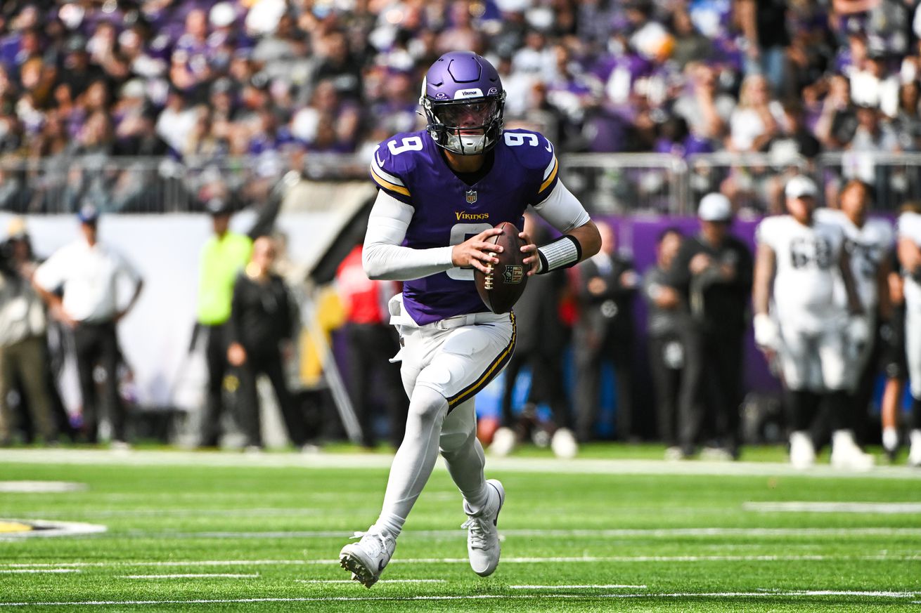 Las Vegas Raiders v Minnesota Vikings