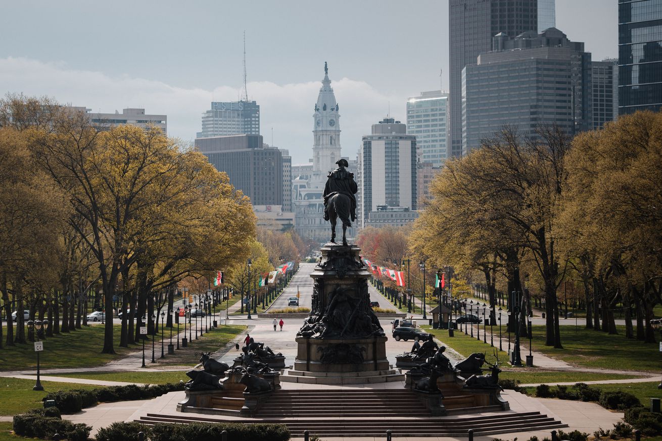Philadelphia down JFK Boulevard