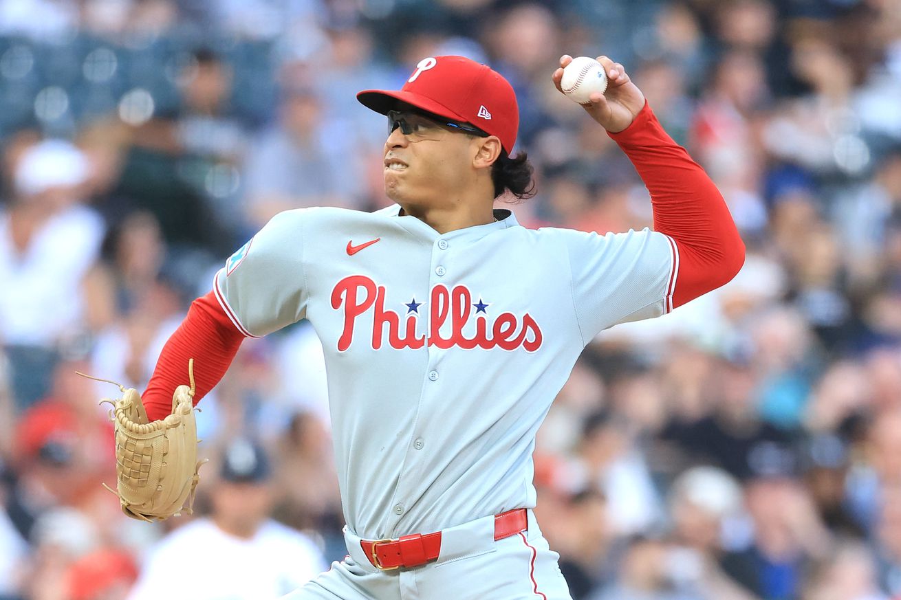 Philadelphia Phillies v Chicago White Sox